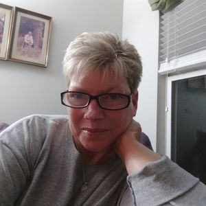 Meet your Posher, Joy